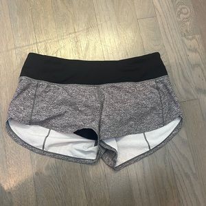 Lululemon speed up shorts size 4